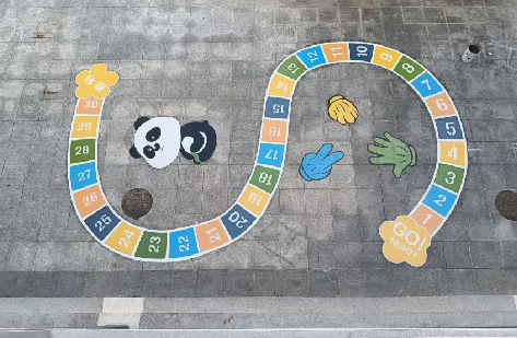 色达地面游戏彩绘